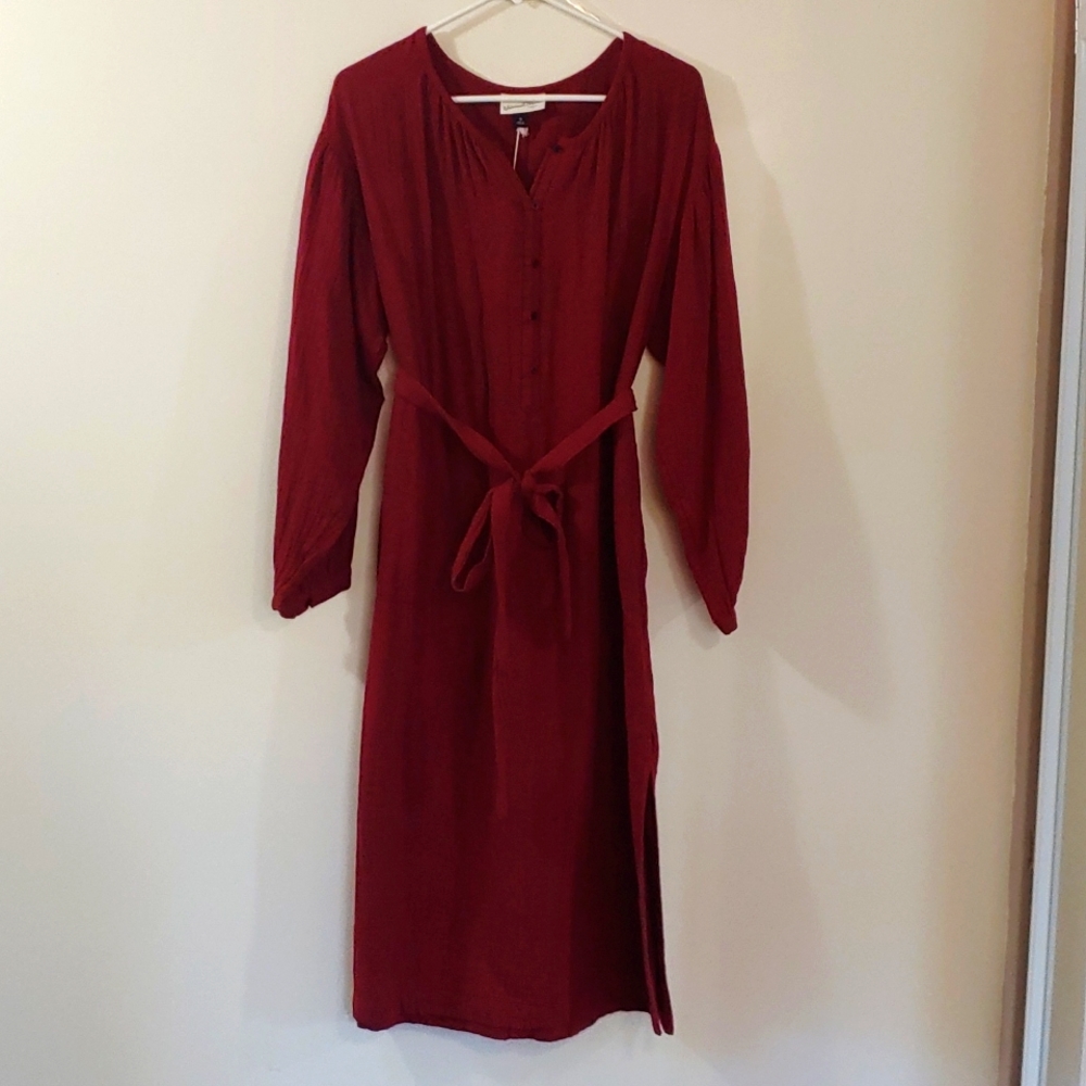 NWT Universal Threads Midi Dress